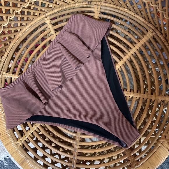 Beach Riot Other - Free people beach riot bikini bottom only new unused